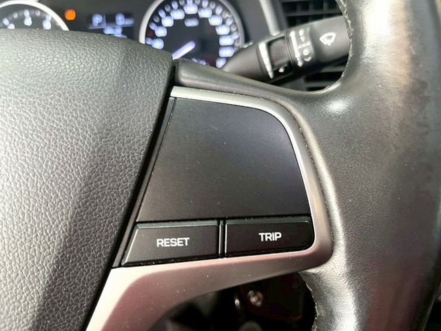 尊貴型 安卓機/倒車顯影/後座出風口/光感應頭燈/胎壓監控/藍牙  第9張相片