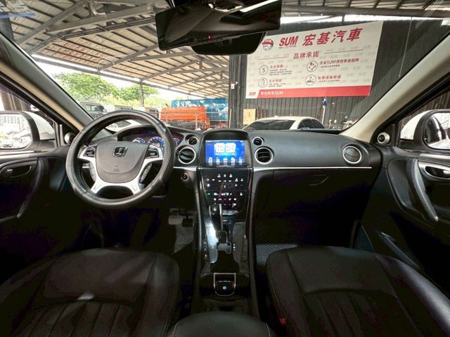 U7 旗艦型 定速/360環景/免KEY/恆溫空調/電動座椅/感應頭燈/	天窗/電動尾門  第5張相片