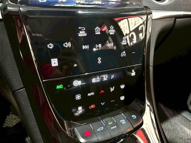 U7 旗艦型 定速/360環景/免KEY/恆溫空調/電動座椅/感應頭燈/	天窗/電動尾門  第13張相片