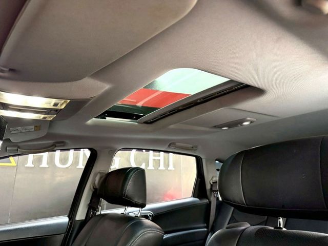 U7 旗艦型 定速/360環景/免KEY/恆溫空調/電動座椅/感應頭燈/	天窗/電動尾門  第16張相片