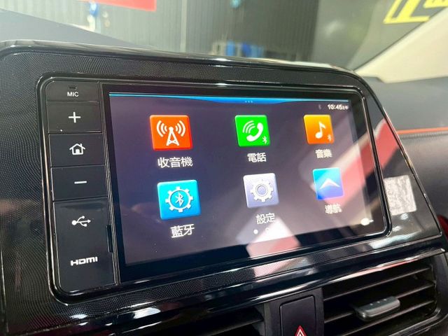 7人座豪華＋ 定速/倒車顯影/免KEY/抬頭顯示器/恆溫空調/車道偏離警示/電動滑門  第13張相片