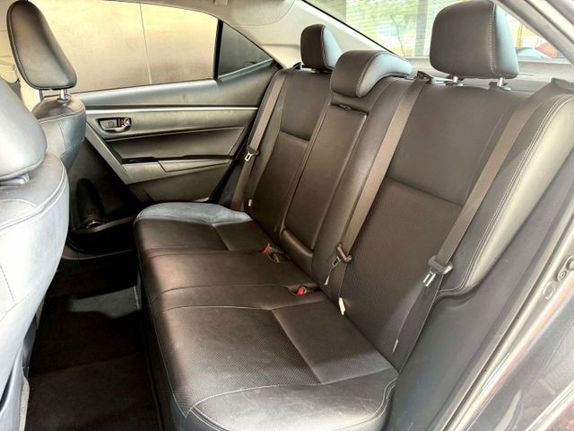 ALTIS 豪華版 定速/倒車顯影/免KEY/抬頭顯示器/	恆溫空調/藍牙通訊/胎壓監控  第6張相片