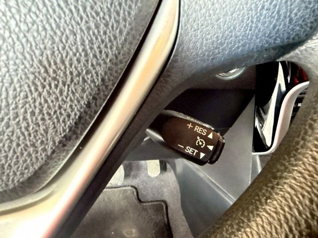 ALTIS 豪華版 定速/倒車顯影/免KEY/抬頭顯示器/	恆溫空調/藍牙通訊/胎壓監控  第9張相片