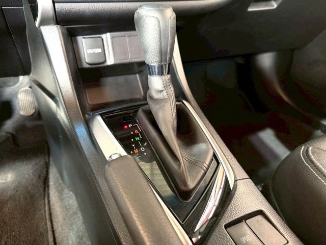 ALTIS 豪華版 定速/倒車顯影/免KEY/抬頭顯示器/	恆溫空調/藍牙通訊/胎壓監控  第11張相片