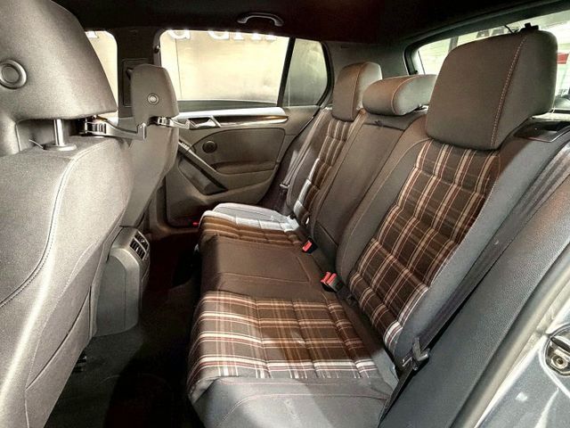 GOLF VI  第6張相片