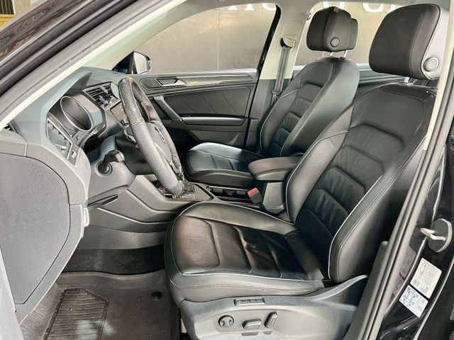 原鈑件/感應式雨刷/倒車顯影/免KEY/ACC跟車/電動座椅/恆溫空調/感應頭燈/電動尾門  第6張相片