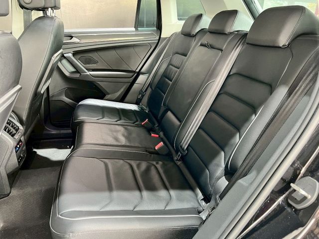 原鈑件/感應式雨刷/倒車顯影/免KEY/ACC跟車/電動座椅/恆溫空調/感應頭燈/電動尾門  第7張相片