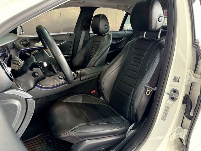 換檔撥片/感應式雨刷/ACC跟車/電動座椅/光感應頭燈/電動尾門/天窗/盲點偵測  第6張相片