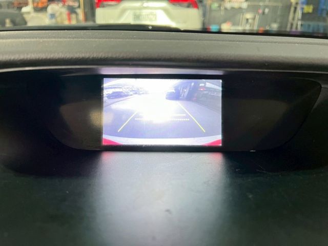 2.4 VTi-S 定速/感應式雨刷/換檔撥片/倒車顯影/恆溫空調/光感應頭燈/天窗  第14張相片