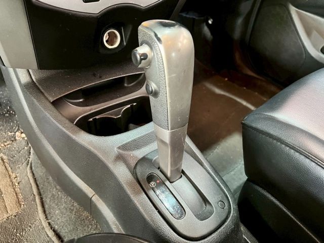 2013 Nissan Livina 1.6 C  第8張相片