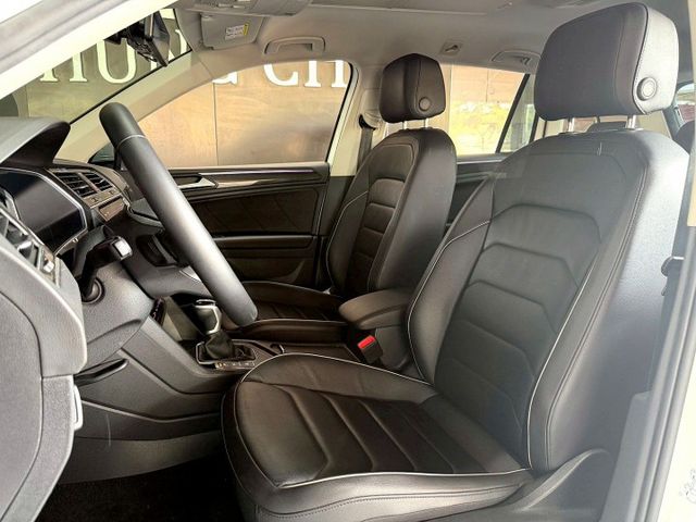 Tiguan 280 TSI Life 換檔撥片/感應雨刷/免KEY/360環景/恆溫空調/電動座椅/感應頭燈/電動尾門  第6張相片