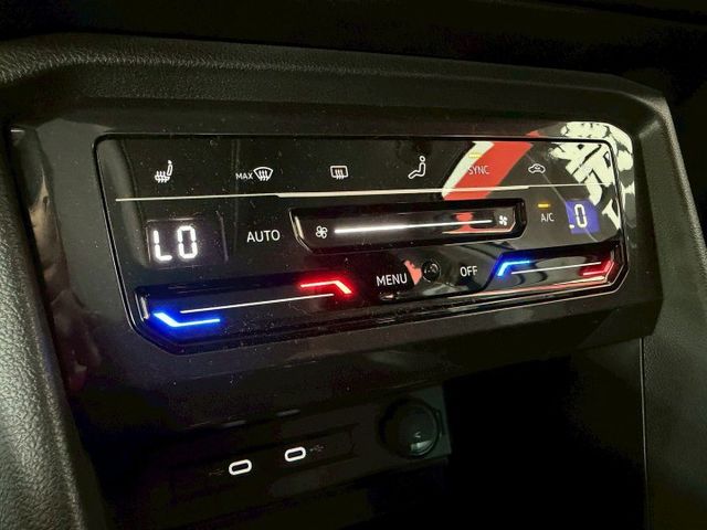 Tiguan 280 TSI Life 換檔撥片/感應雨刷/免KEY/360環景/恆溫空調/電動座椅/感應頭燈/電動尾門  第13張相片