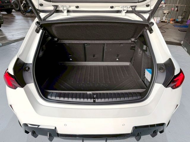 120 M Sport 360環景/免KEY/盲點偵測/ACC/抬顯/電動座椅/主動轉向頭燈/電動尾門/空力套件  第3張相片