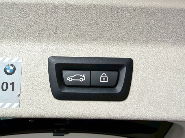 2019 BMW X3 20I 換檔撥片/感應雨刷/免KEY/360環景/盲點偵測/ACC/HK音響/電動座椅/電動尾門  第4張相片