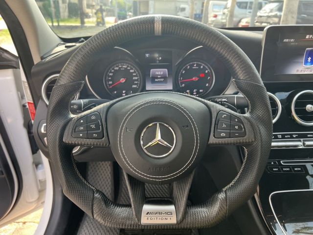 2017 Mercedes-Benz C200 ✅經典豪華房車，外型優雅大氣 ✅渦輪動力，兼具性能與舒適 ✅高質感內裝  第8張相片