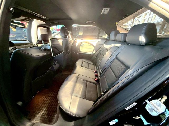 2015年 BENZ E250 2.0 Avantgarde  第8張相片
