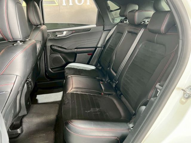 2022 Ford Kuga EcoBoost 250 AWD ST-Line  第7張相片