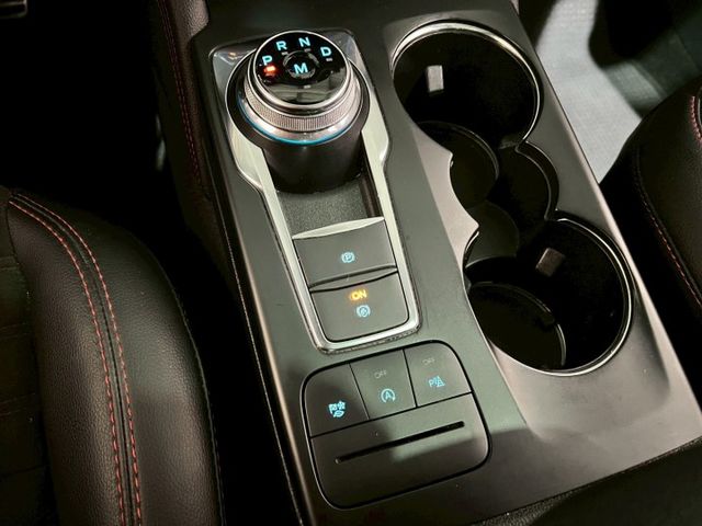 2022 Ford Kuga EcoBoost 250 AWD ST-Line  第13張相片