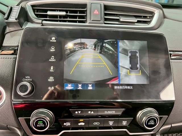 VTi-S 換檔撥片/感應式雨刷/360環景/免KEY/盲點偵測/ACC跟車/恆溫空調/光感應頭燈/電動尾門  第16張相片