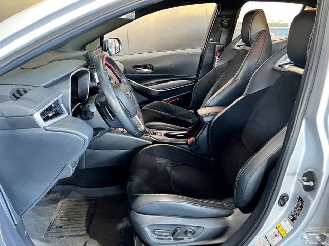 2022 Corolla Sport 旗艦版 ✅運動化外型，質感動感兼具✅加速順暢，操控靈活✅旗艦版配備，安全與舒適兼具  第5張相片