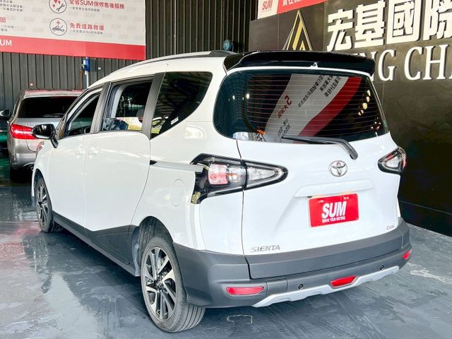 2022 Sienta 5人座豪華 ✅實用型MPV，外型活潑好停好開✅省油順暢，通勤代步超輕鬆✅配備齊全，空間靈活好運用  第2張相片