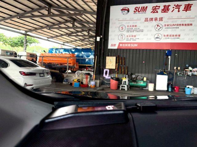 RAV4 2.0 尊爵版 360環景/免KEY/ACC跟車/抬顯/電動座椅/恆溫空調/電動尾門/感應頭燈/電子後視鏡  第19張相片