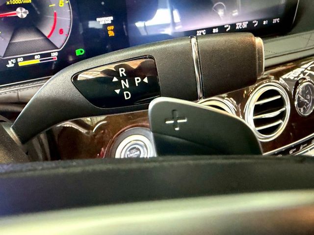 S350d L尊爵版 感應雨刷/感應頭燈/換檔撥片/免KEY/環景影像/ACC跟車/主動轉向頭燈/電動尾門/後座電動調整  第11張相片