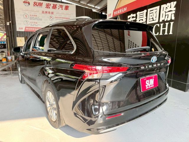 油電鉑金版 感應雨刷/360環景/免KEY/盲點偵測/ACC/恆溫空調/電動座椅/感應頭燈/電動滑門/電動尾門/天窗  第2張相片