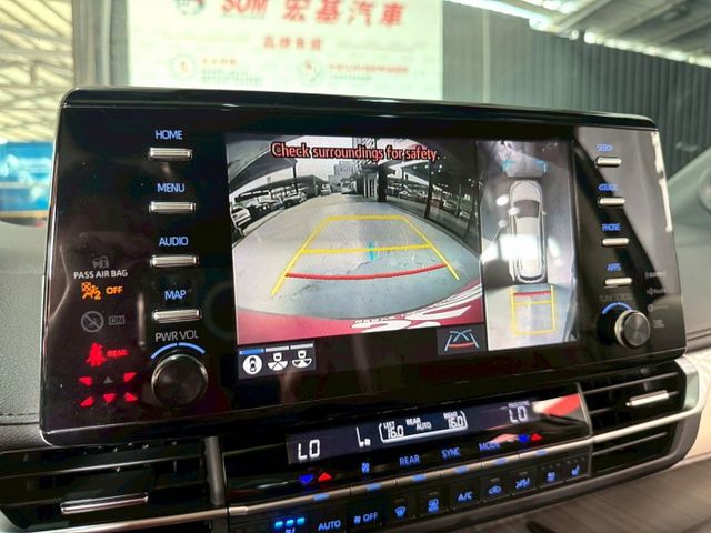 油電鉑金版 感應雨刷/360環景/免KEY/盲點偵測/ACC/恆溫空調/電動座椅/感應頭燈/電動滑門/電動尾門/天窗  第16張相片