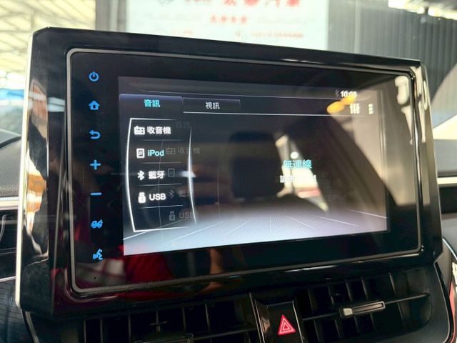 油電尊爵版 倒車顯影/免KEY/盲點偵測/ACC跟車/恆溫空調/感應頭燈/胎壓監控  第12張相片