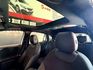 GLA250 換檔撥片/感應雨刷/免KEY/倒車顯影/盲點/ACC跟車/恆溫空調/全景天窗/電動尾門/感應頭燈/空力套件  第16張縮圖