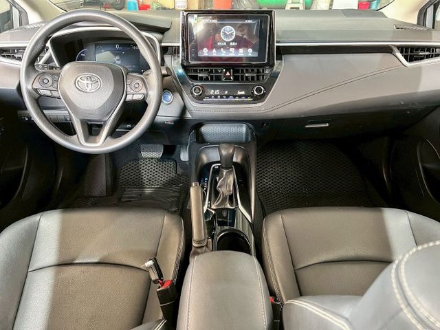 2023 Toyota Corolla Altis 1.8 Hybrid尊爵  第4張相片