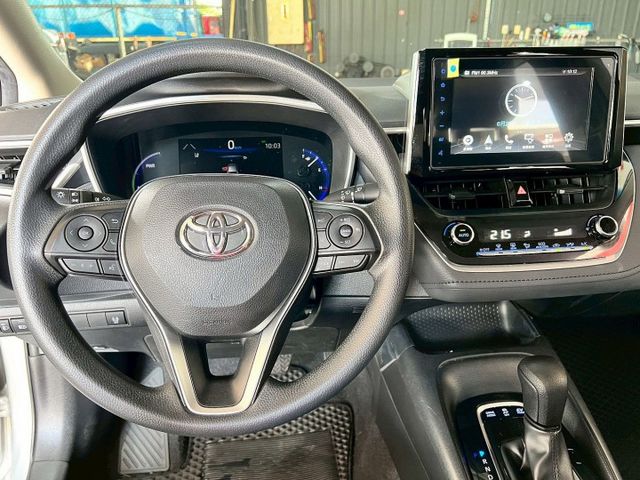 2023 Toyota Corolla Altis 1.8 Hybrid尊爵  第7張相片