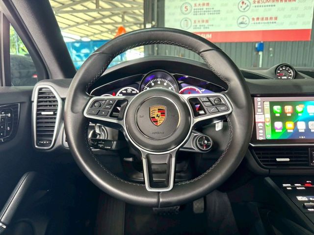 2021 Porsche Cayenne Coupe V6  第8張相片