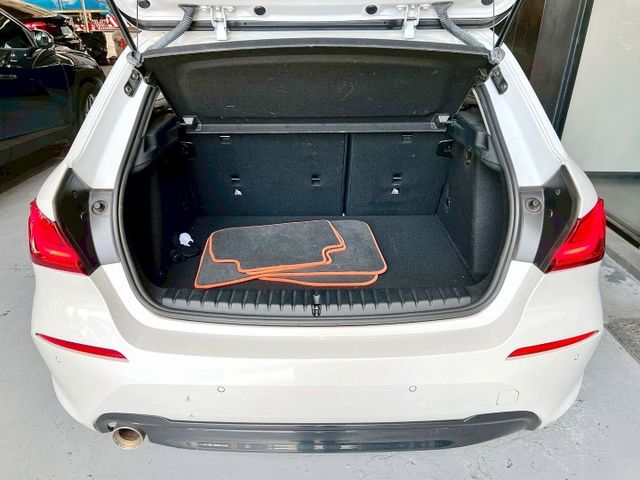 2021 BMW 1-Series 118i Edition Sport  第3張相片