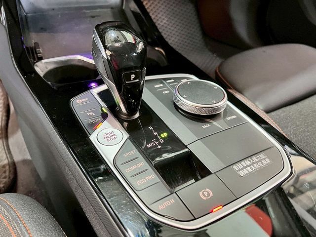 2021 BMW 1-Series 118i Edition Sport  第10張相片