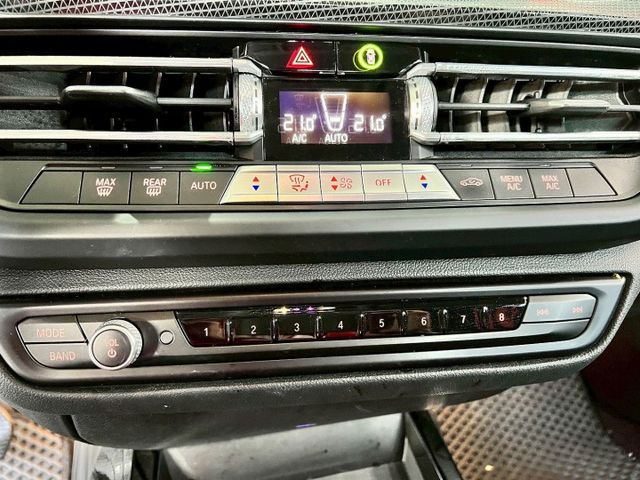 2021 BMW 1-Series 118i Edition Sport  第12張相片