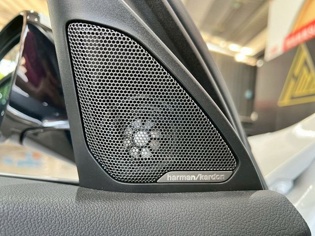 2021 BMW 1-Series 118i Edition Sport  第13張相片