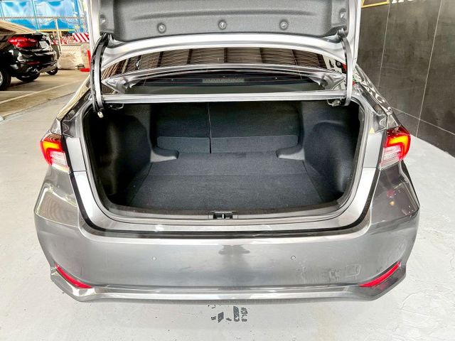 2023 Toyota Corolla Altis 1.8 Hybrid尊爵  第3張相片