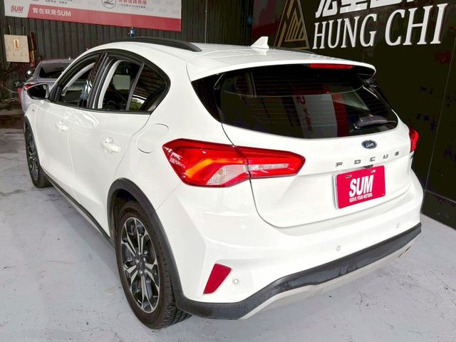 2022 Ford Focus Active EcoBoost 182任性版  第2張相片