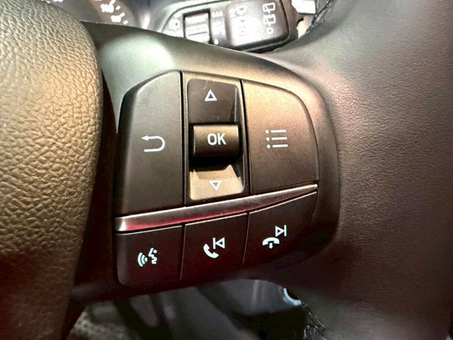 2022 Ford Focus Active EcoBoost 182任性版  第9張相片