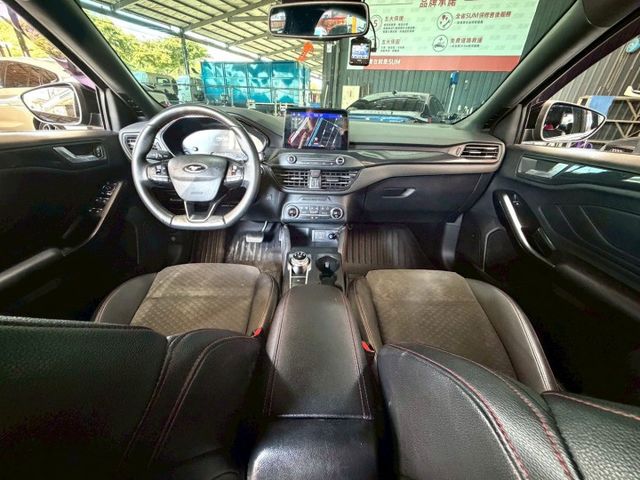2020 Ford Focus 5D ST-Line Lommel  第4張相片