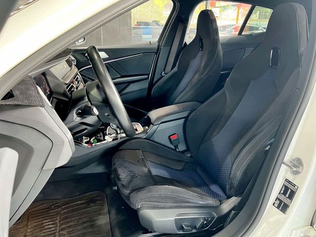 2023 BMW 1-Series 118i Edition M  第6張相片