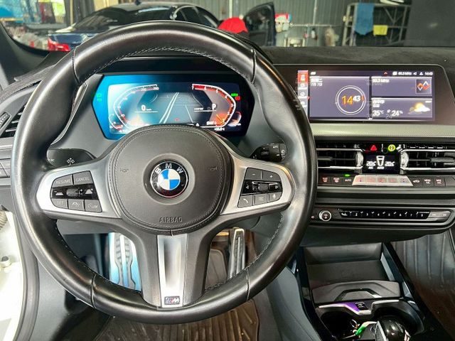 2023 BMW 1-Series 118i Edition M  第8張相片