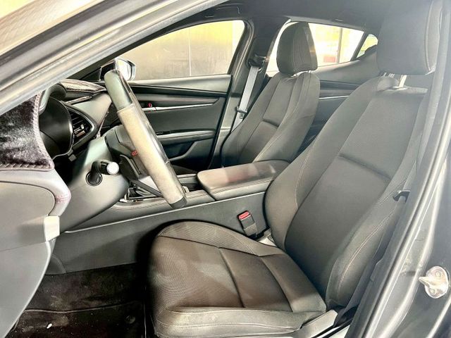 2023 Mazda 3 5D 20S Carbon Edition  第5張相片