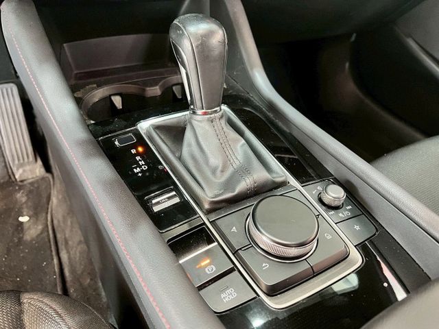 2023 Mazda 3 5D 20S Carbon Edition  第11張相片