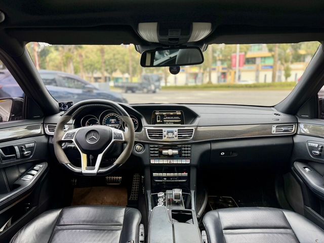 M-BENZ賓士 E63 S AMG  第9張相片