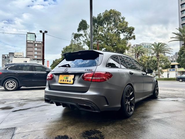 M-BENZ賓士 C63 S AMG  第4張相片