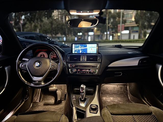 BMW寶馬 118  第7張相片