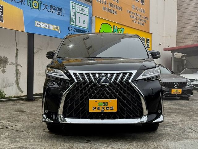 LEXUS凌志 LM300H  第3張相片
